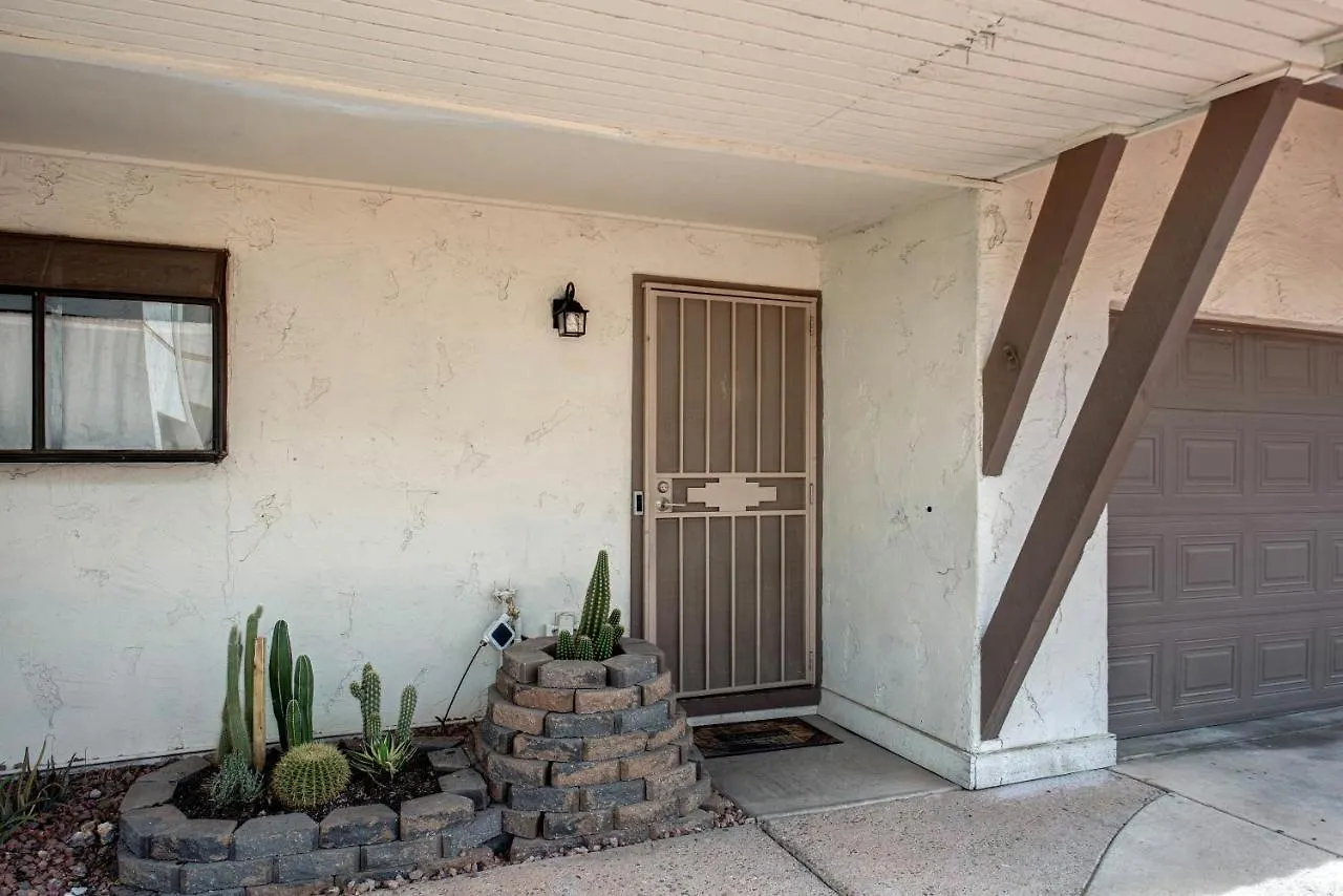 Renovated Private In The Heart Of Old Town Scottsdale, Pool & Hot Tub, Outdoor Bar & Kitchen, Walk To Shops & Bars Διαμέρισμα Ηνωμένες Πολιτείες της Αμερικής